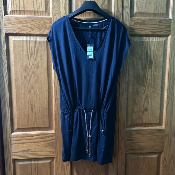 Tommy Hilfiger Other - Tommy Hilfiger cover up new with tags size l/Xl